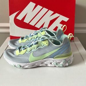 Womens nike react element 55, gently worn size 8